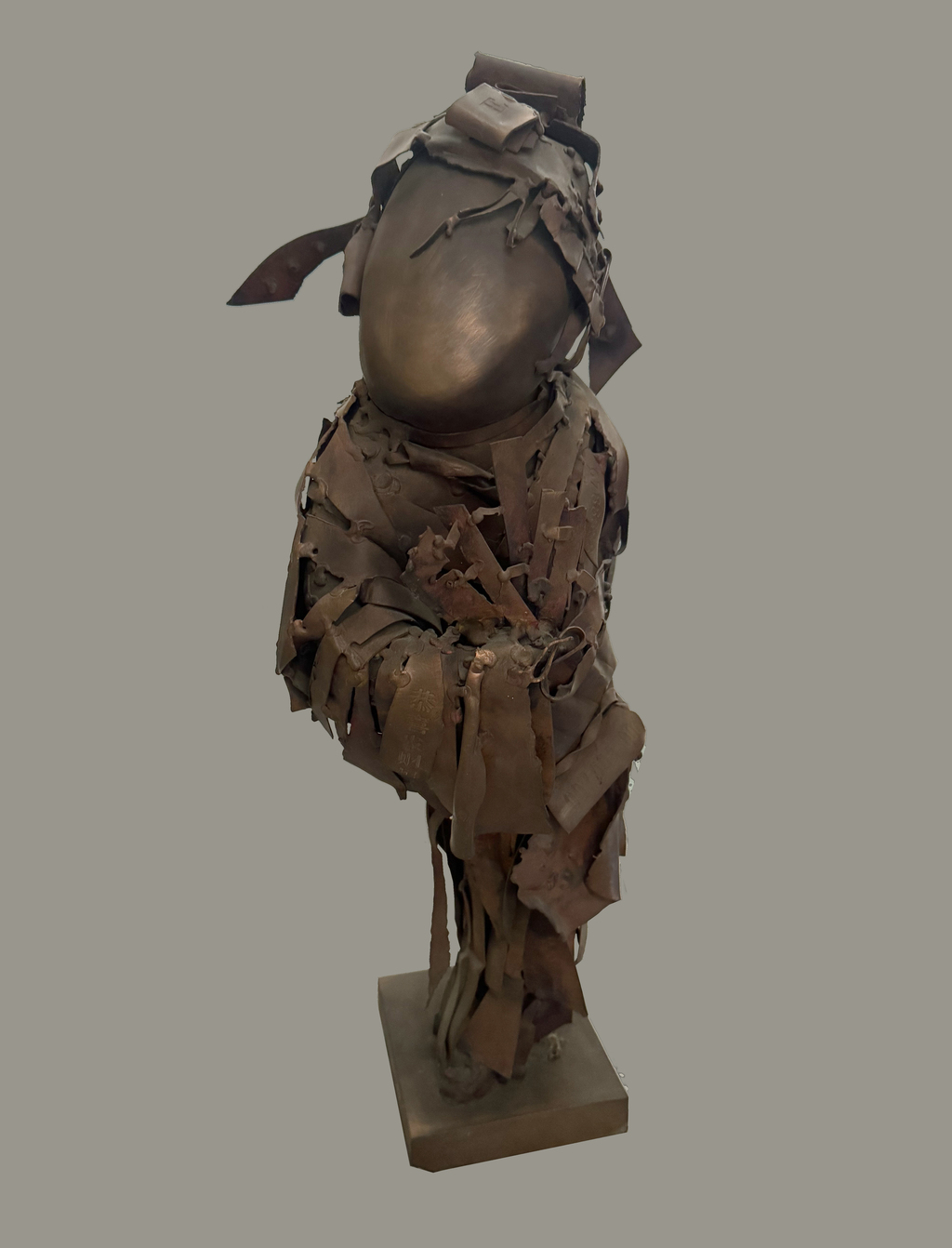 2 焦兴涛《才子》雕塑 40×30×65cm