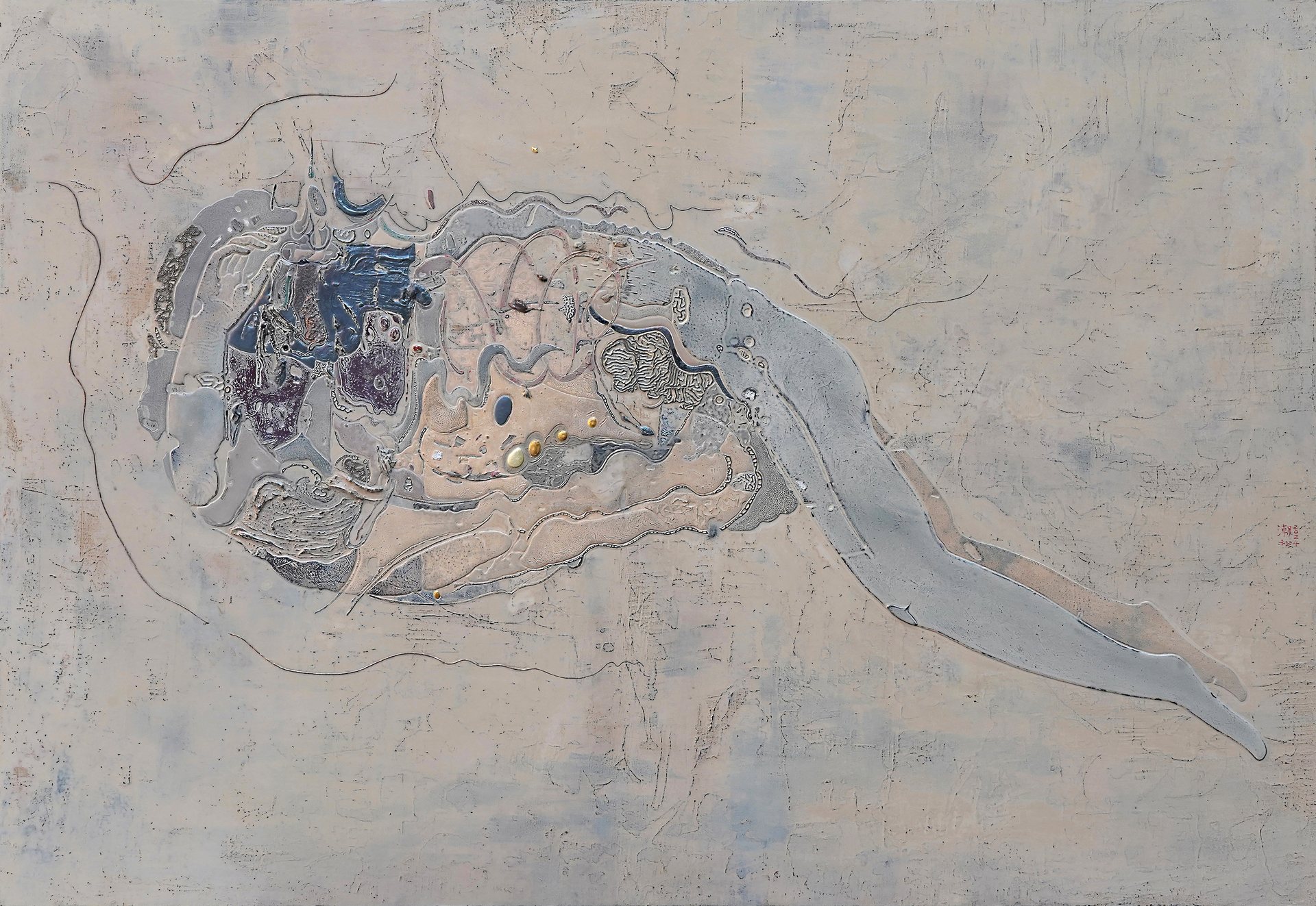 352 漆画直送 余潮松《物间》110×160cm，大漆、宣纸、瓦灰、金属箔，2024 年